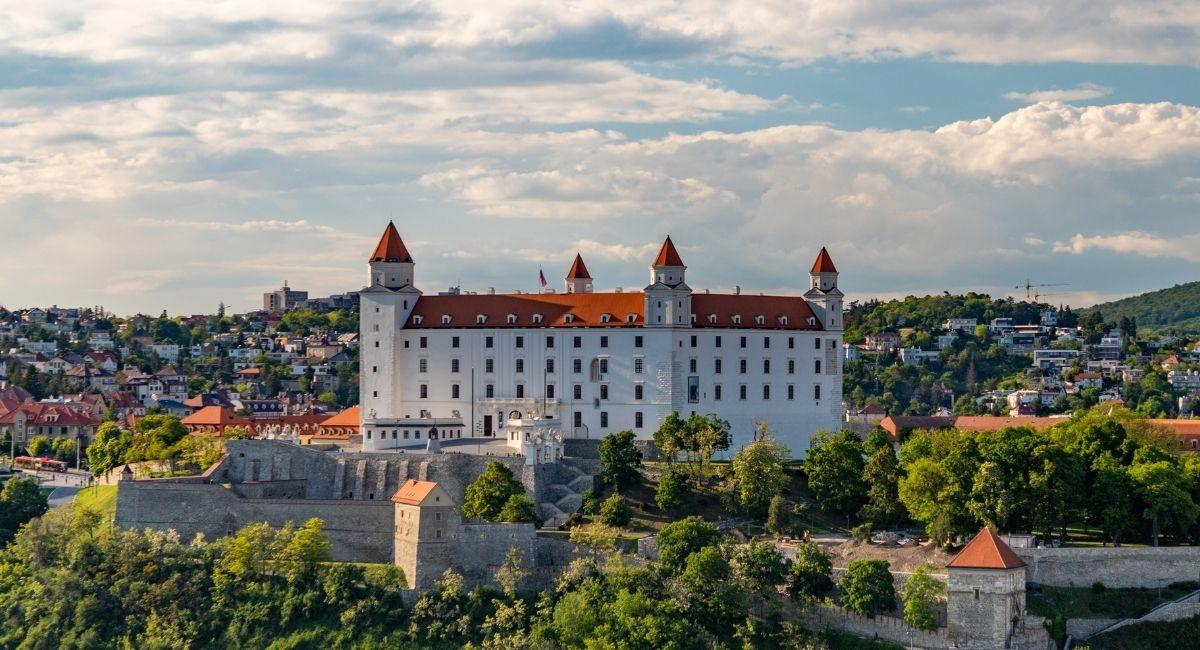 bratislava chateau